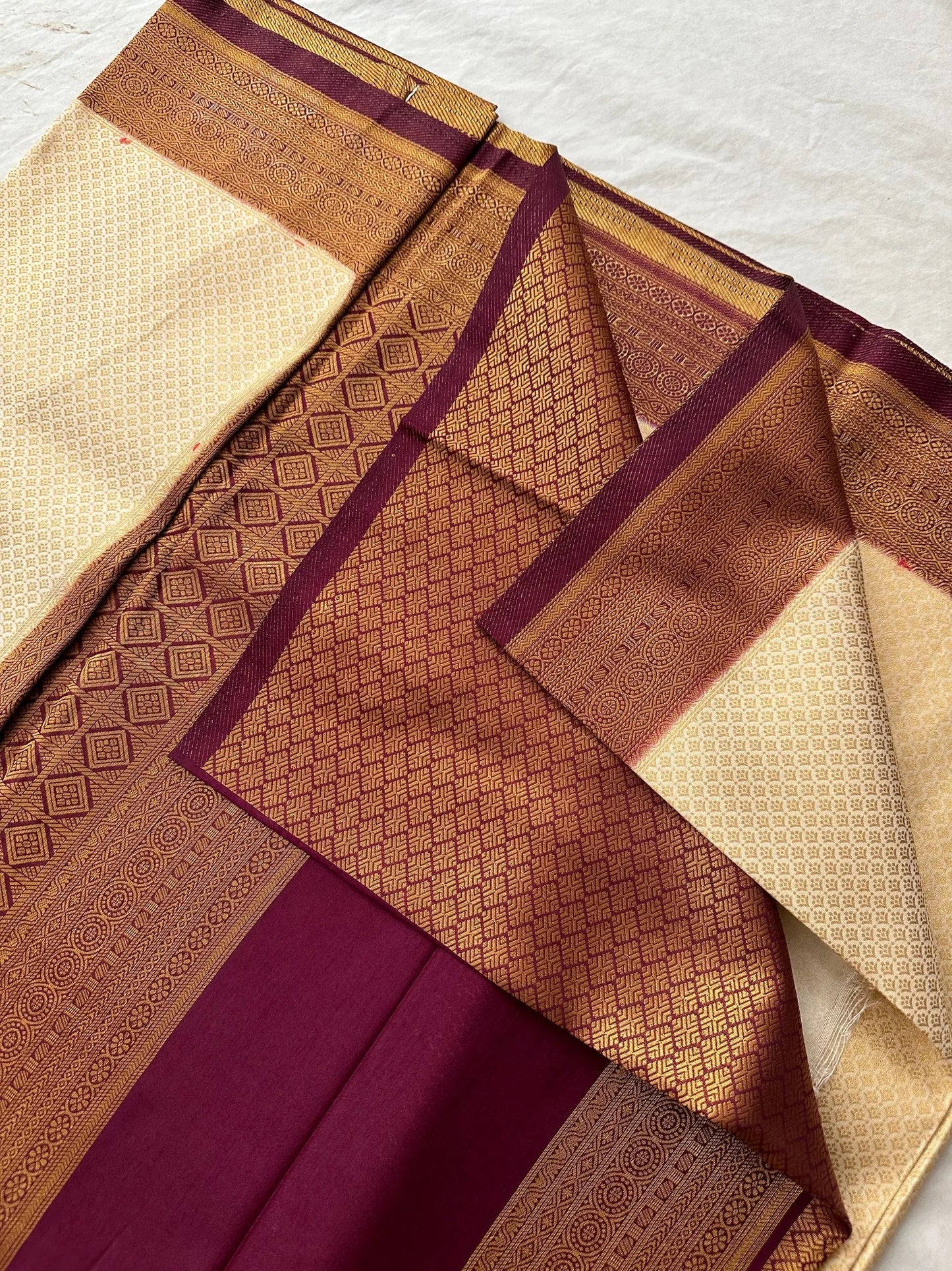 Banarasi soft silk saree - Indiakart Boutique