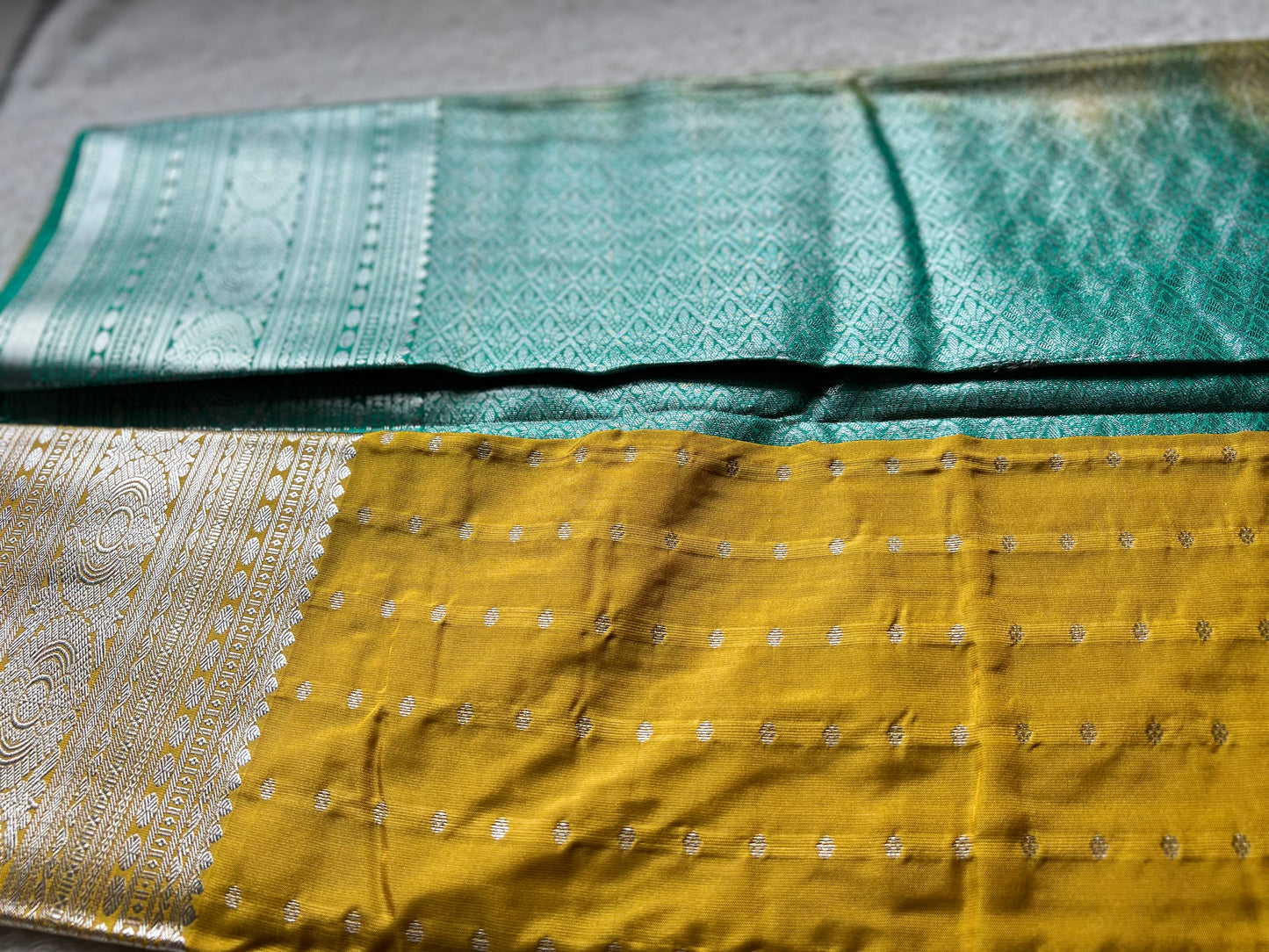 Semi silk saree - Indiakart Boutique