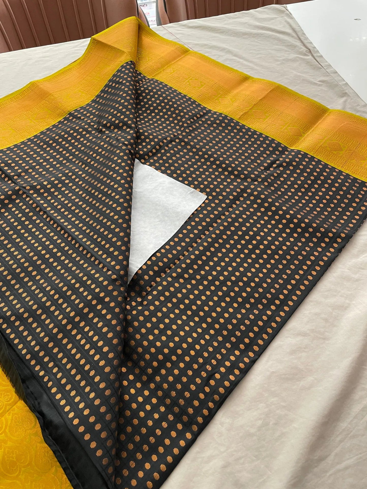 Semi silk saree - Indiakart Boutique
