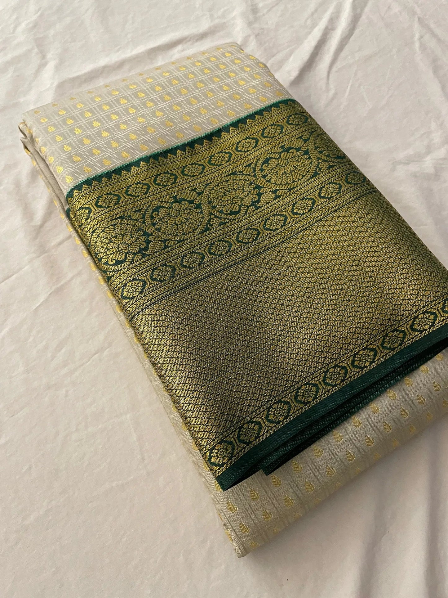 Semi silk saree - Indiakart Boutique